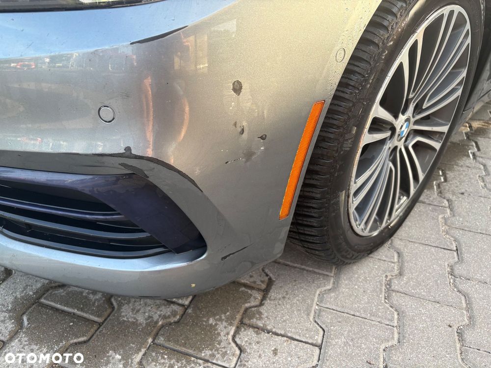 BMW Seria 5 530i GPF xDrive Sport Line sport - 11