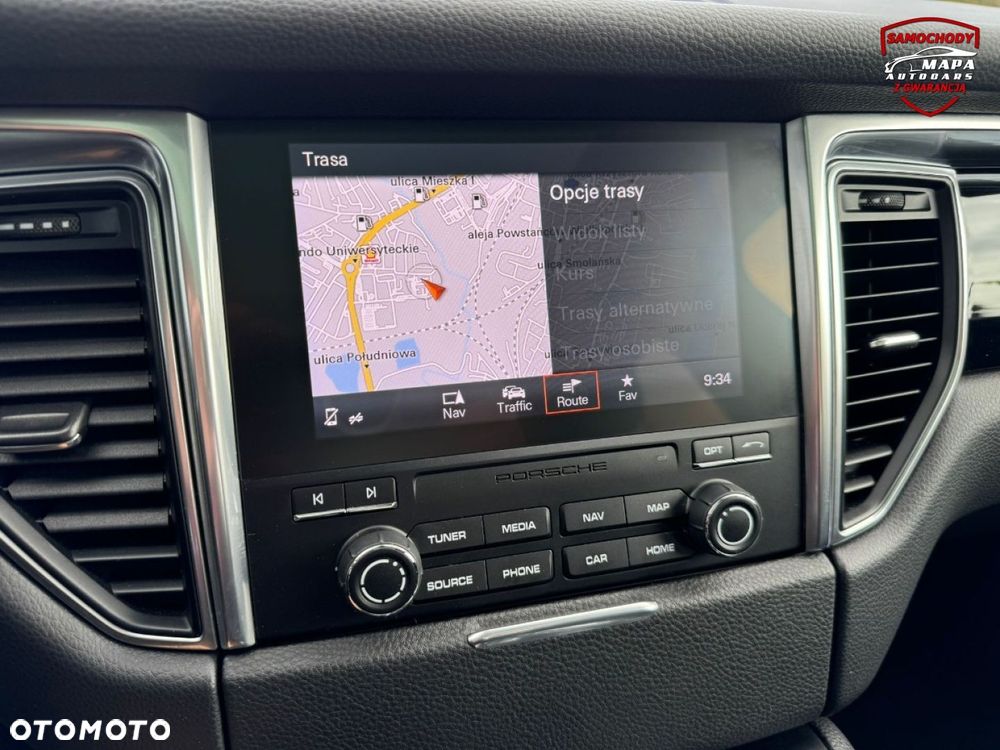 Porsche Macan S - 29