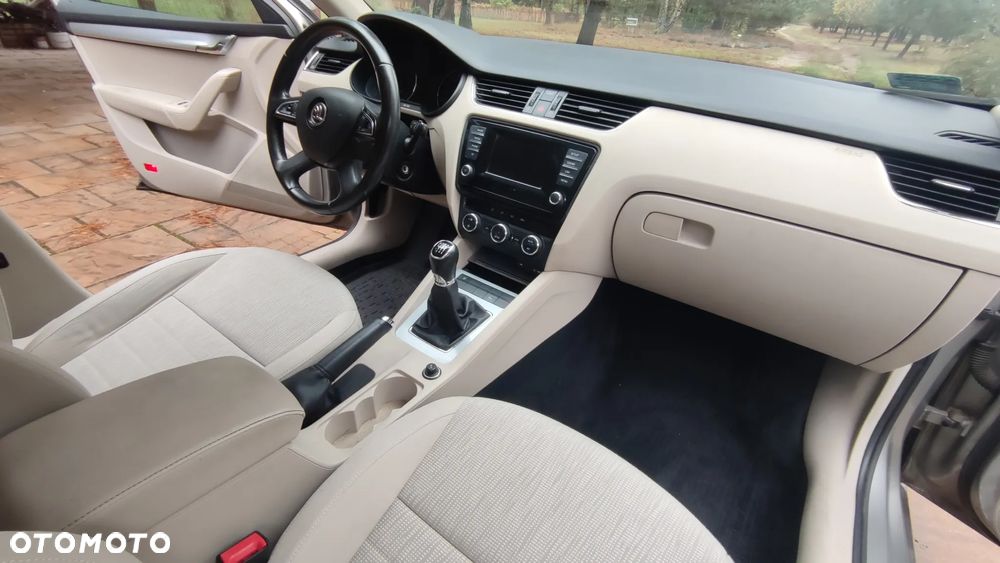 Skoda Octavia 2.0 TDI Elegance - 34