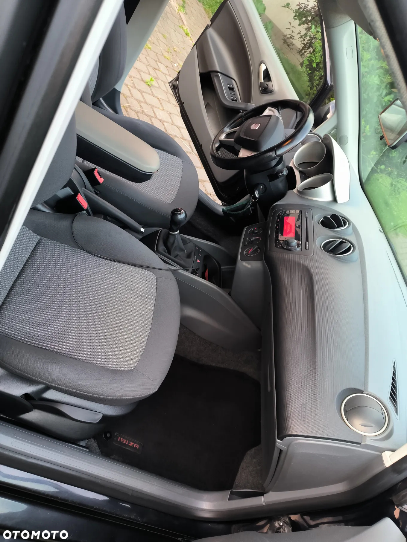 Seat Ibiza 1.2 12V Style - 8