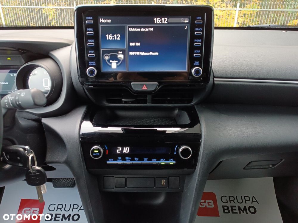 Toyota Yaris Cross Hybrid 1.5 Comfort - 18