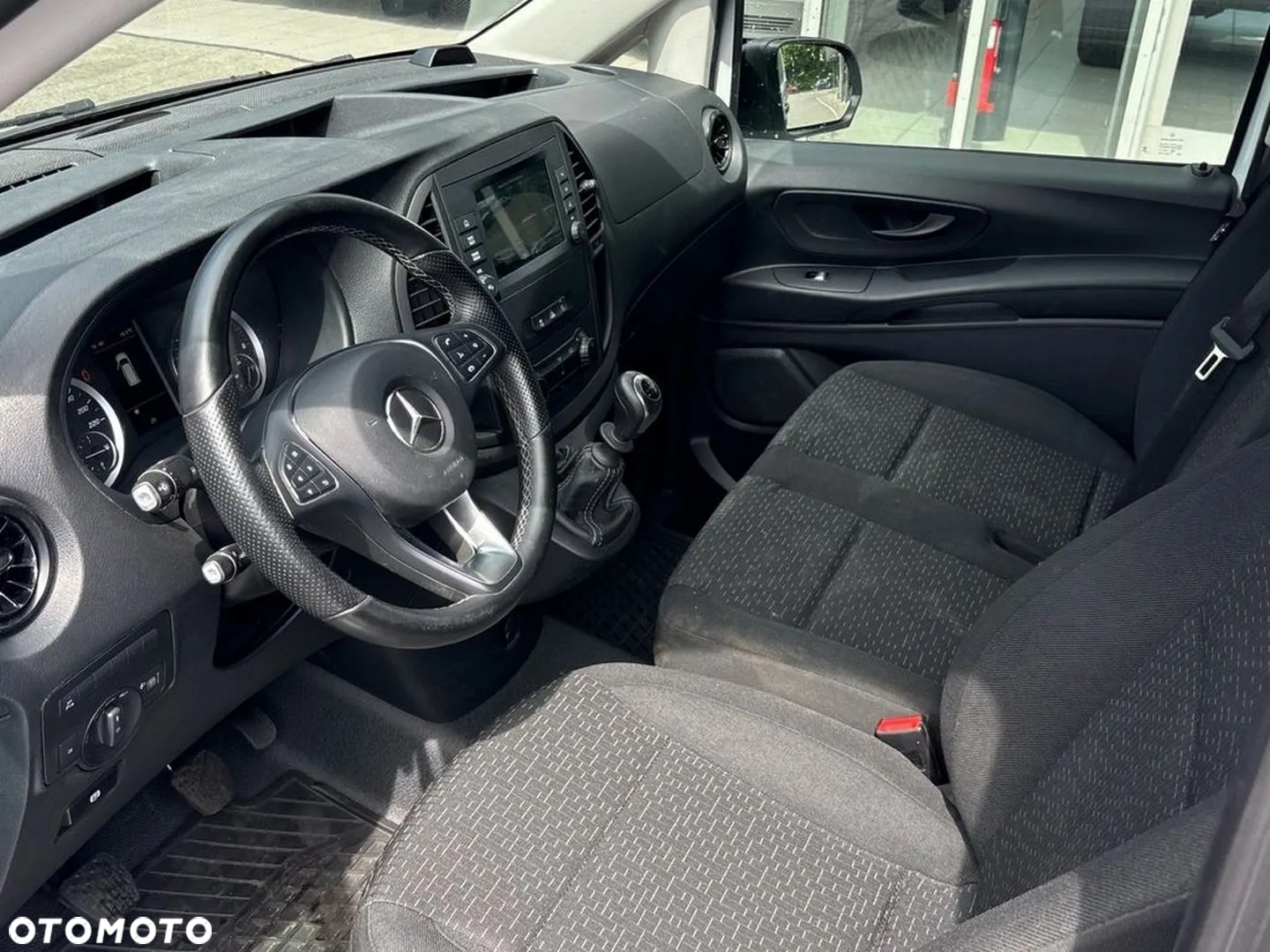 Mercedes-Benz Vito - 27