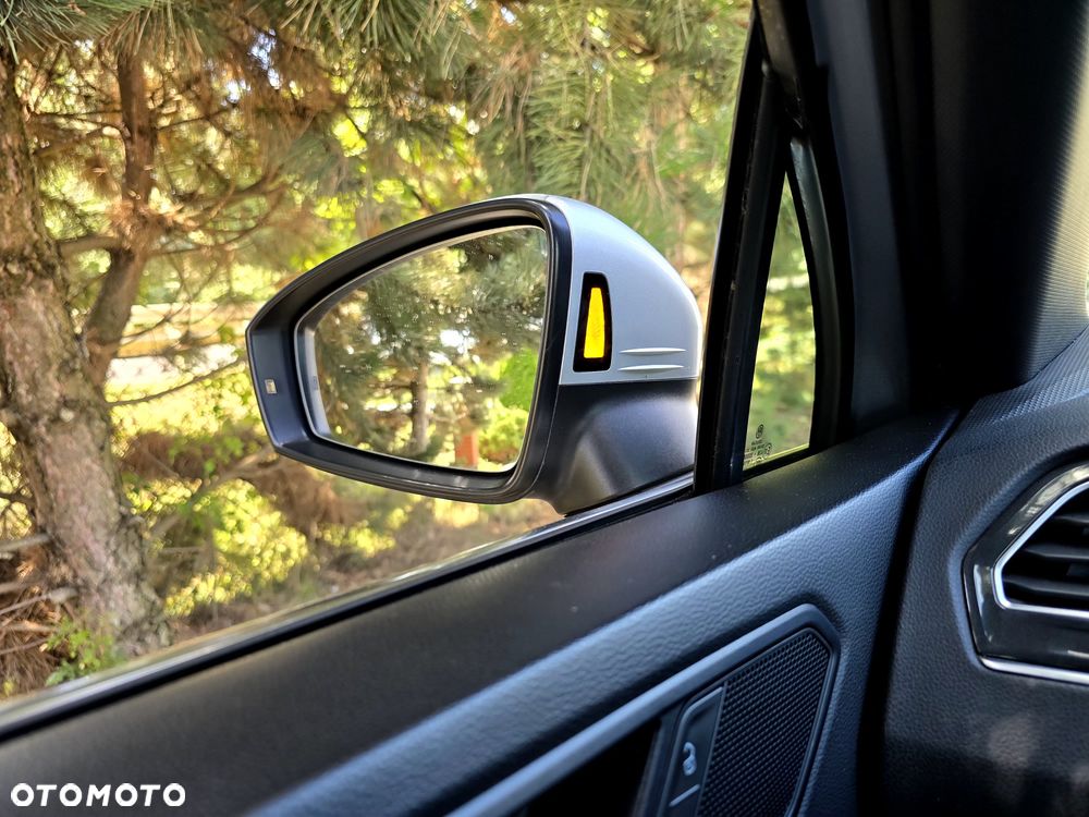 Volkswagen Tiguan 2.0 TDI SCR DSG R-Line - 25