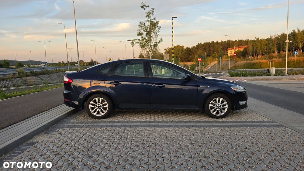 Ford Mondeo - 1