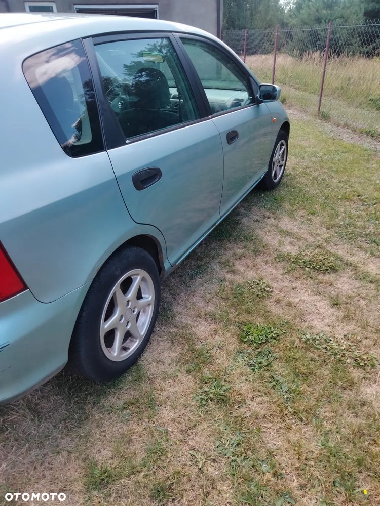 Honda Civic 1.4i - 8