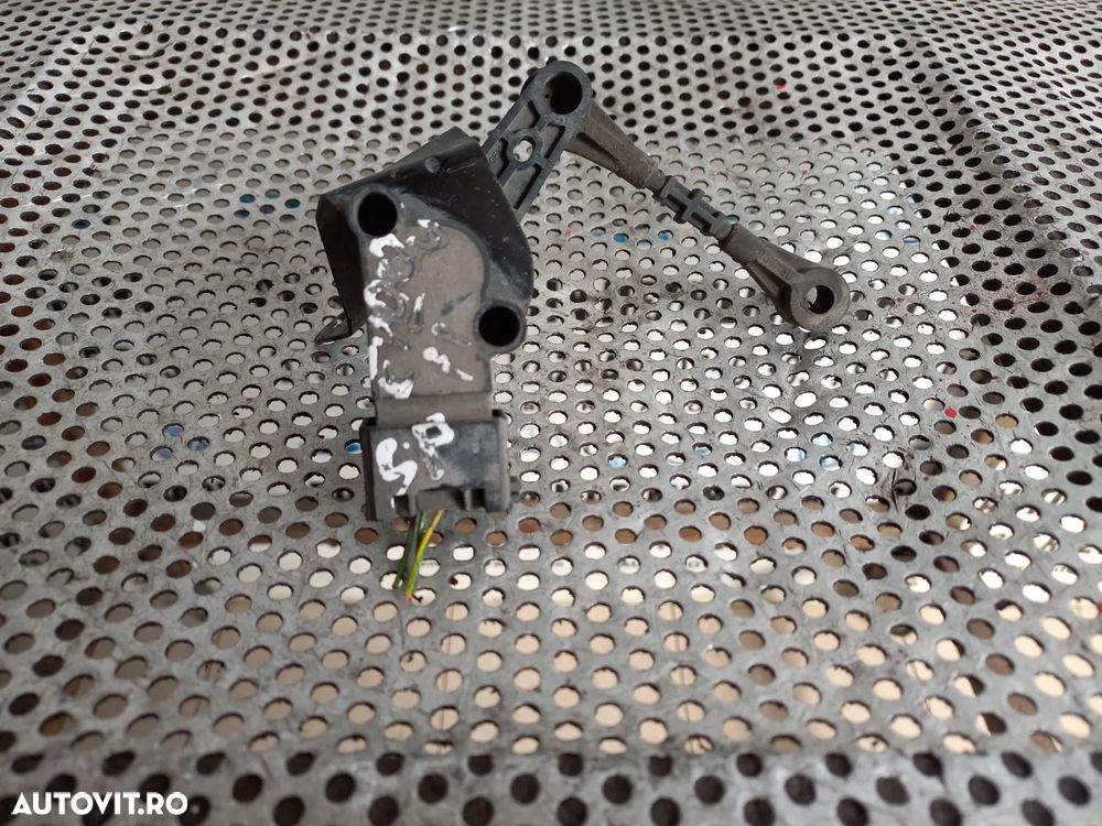 Senzor Nivel Cantar Xenon Punte Spate Land Rover Range Rover Evoque Discovery Sport An 2012-2013-2014-2015-2016-2017-2018-2019 Cod BJ32-3D026-AA 4x4 Dezmembrez Range Rover Evoque Facelift An 2015-2016-2017-2018-2019 2.0 D Automat 4x4 Volan Stanga - Dezmembrari Arad - 3