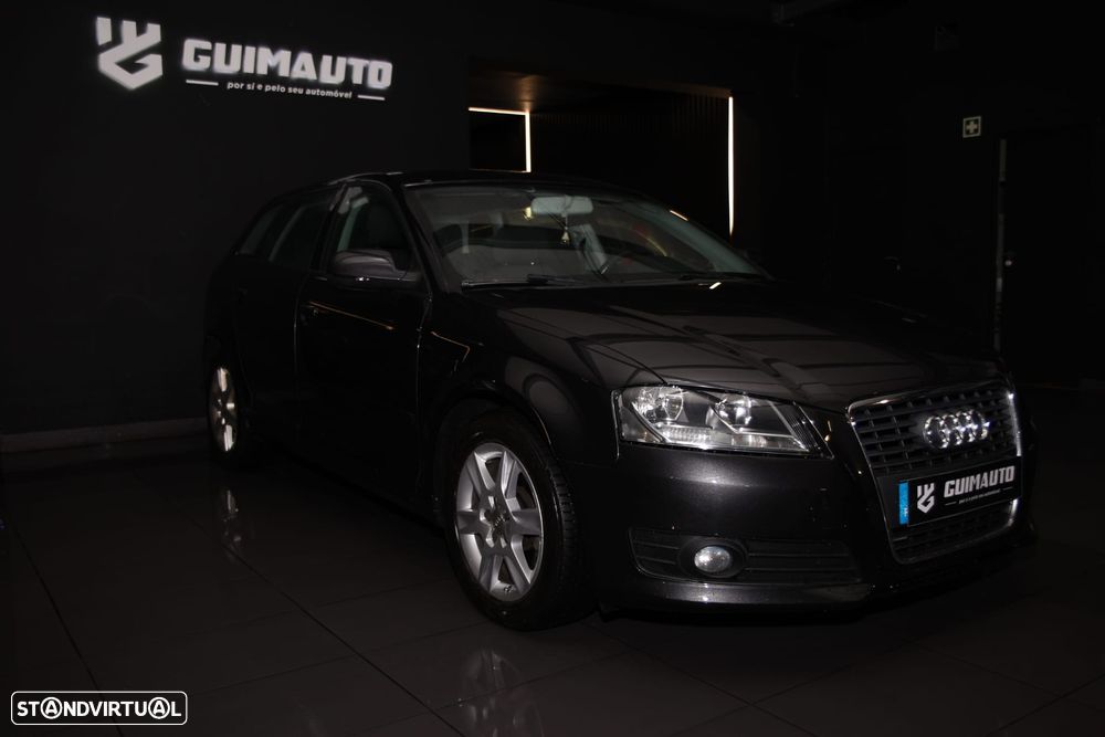 Audi A3 Sportback 1.6 TDI Attraction Special Edition - 2
