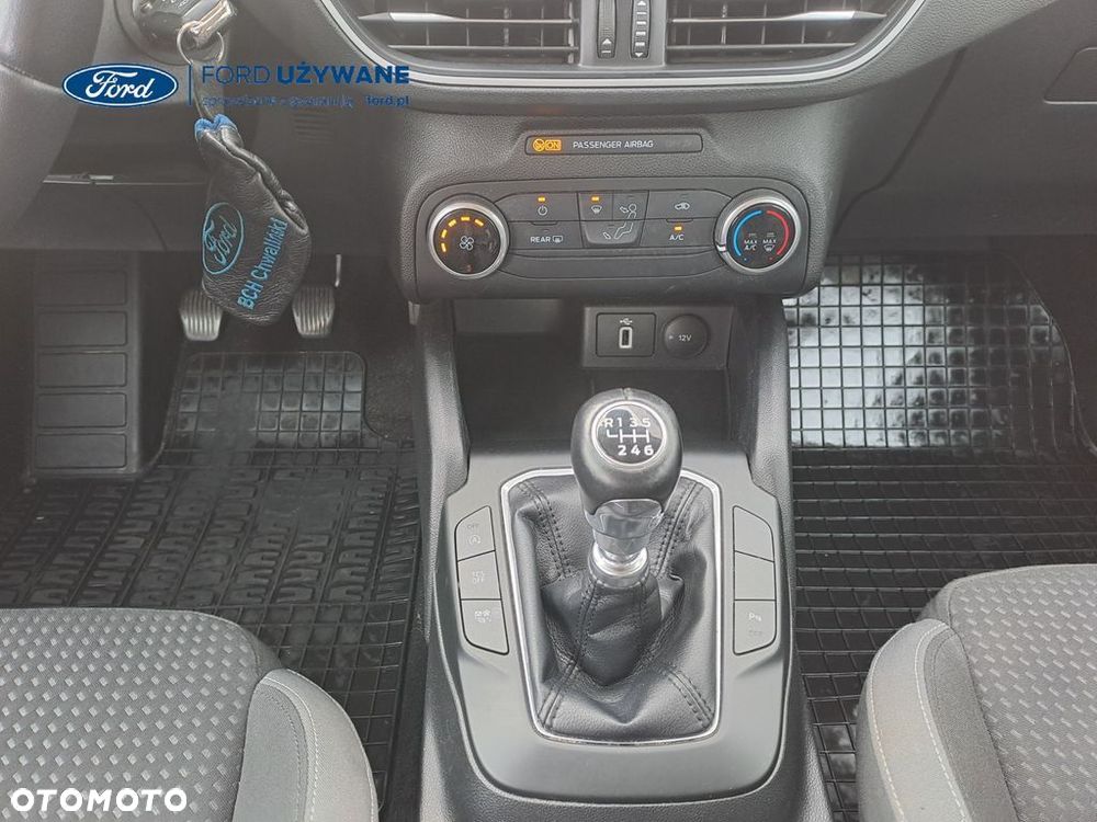 Ford Focus - 13