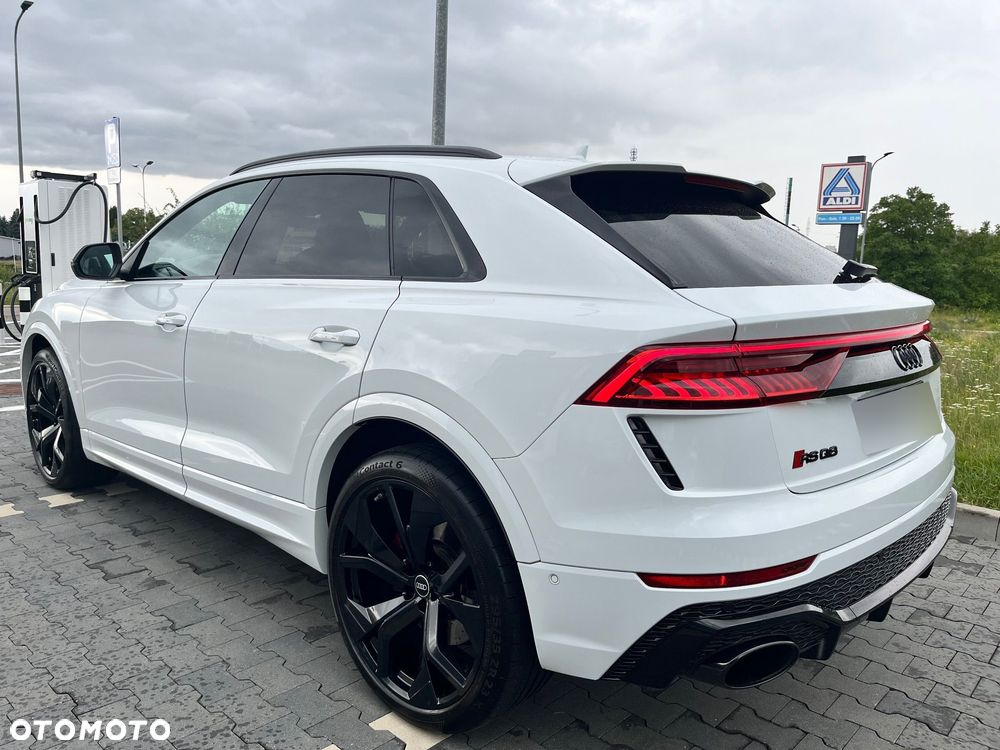 Audi RS Q8 - 11