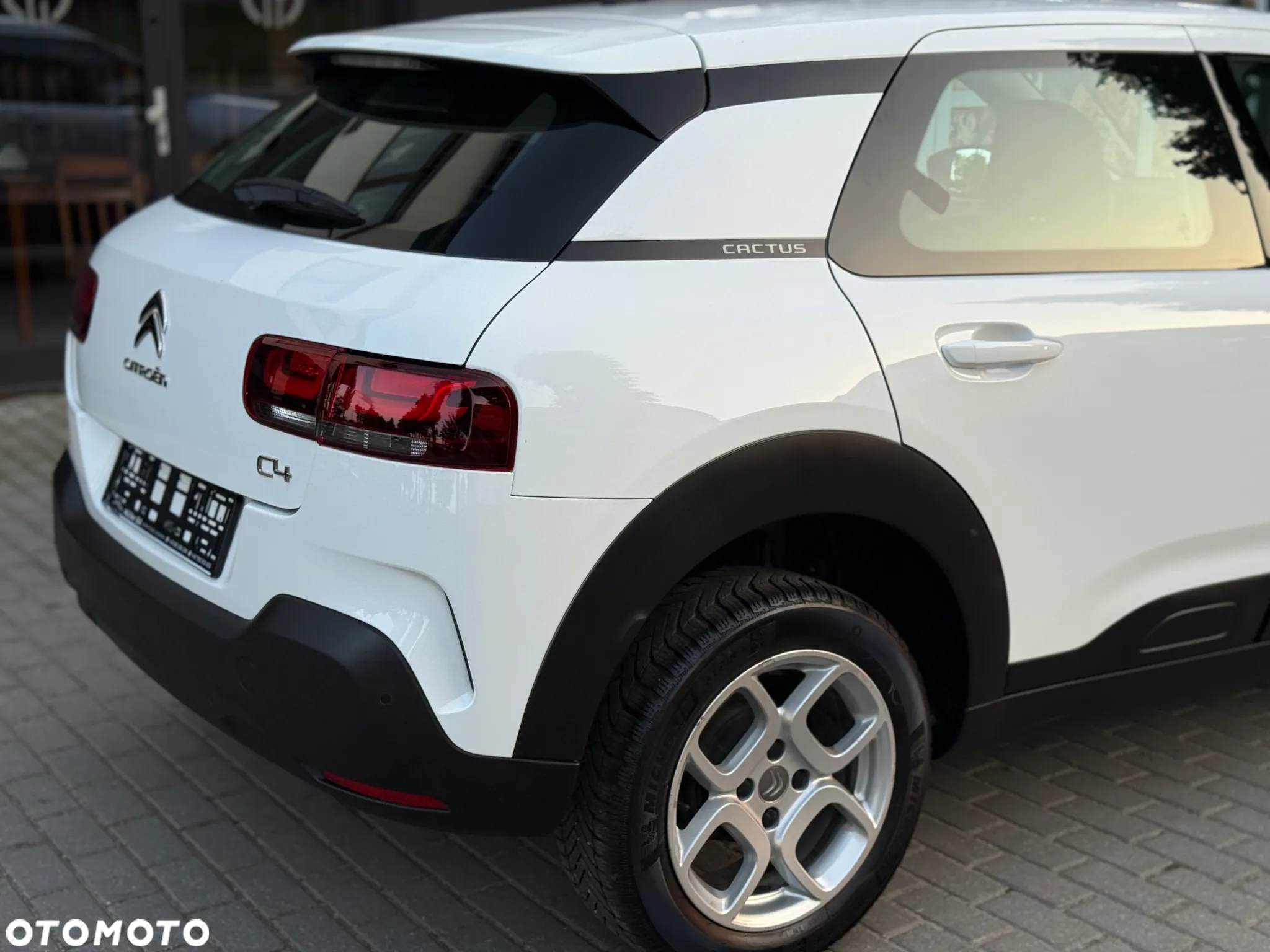 Citroën C4 Cactus 1.2 PureTech Feel Edition S&S - 18