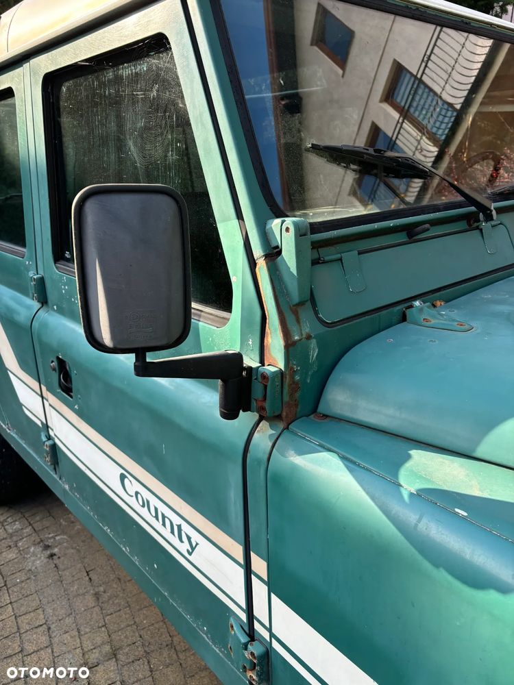 Land Rover Defender - 6