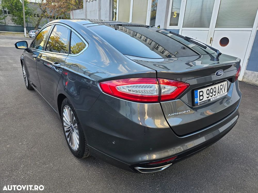 Ford Mondeo 2.0 TDCi Powershift AWD - 3
