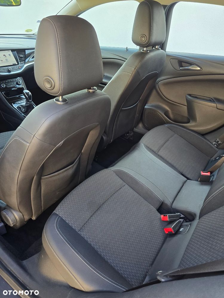 Opel Astra 1.6 CDTI Dynamic S&S - 9