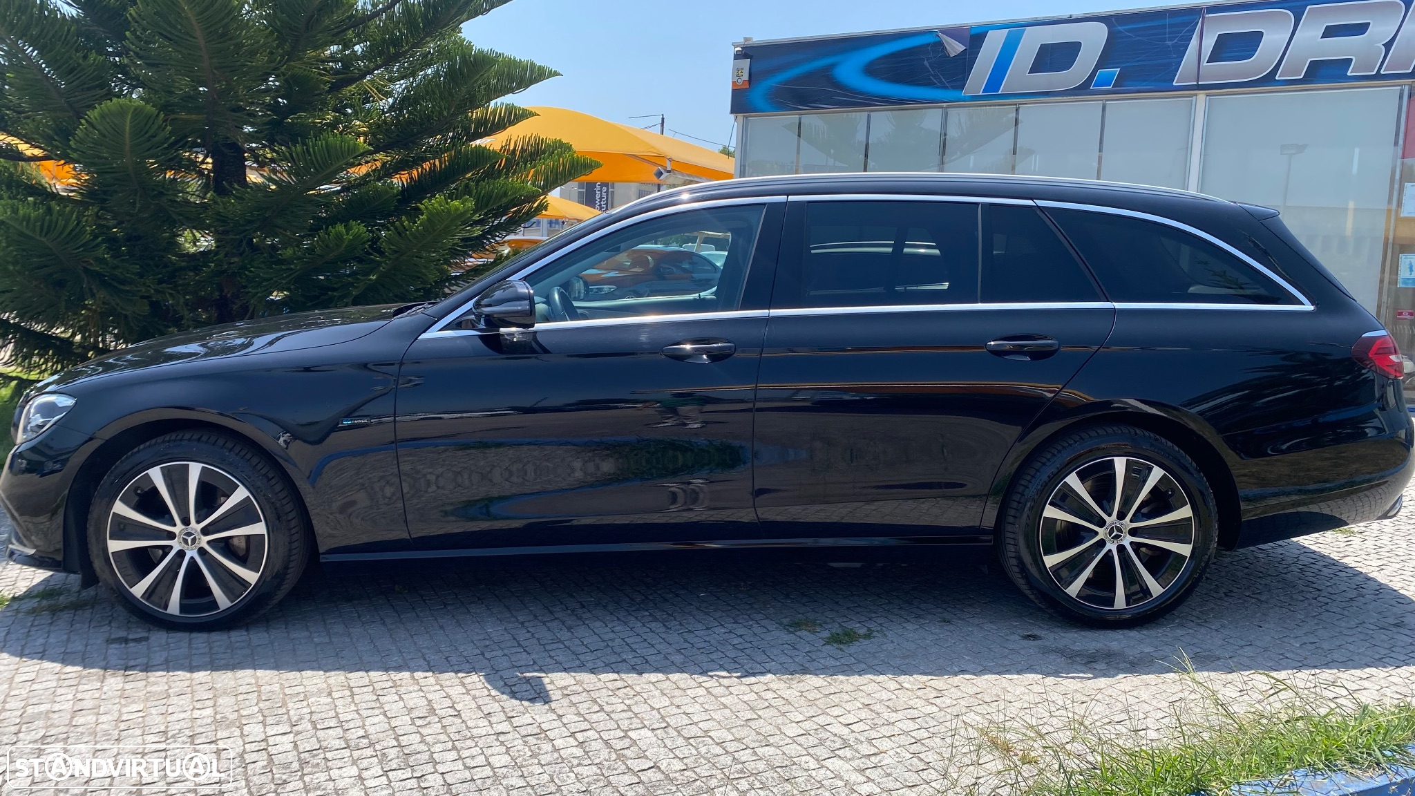 Mercedes-Benz E 300 de Avantgarde - 13