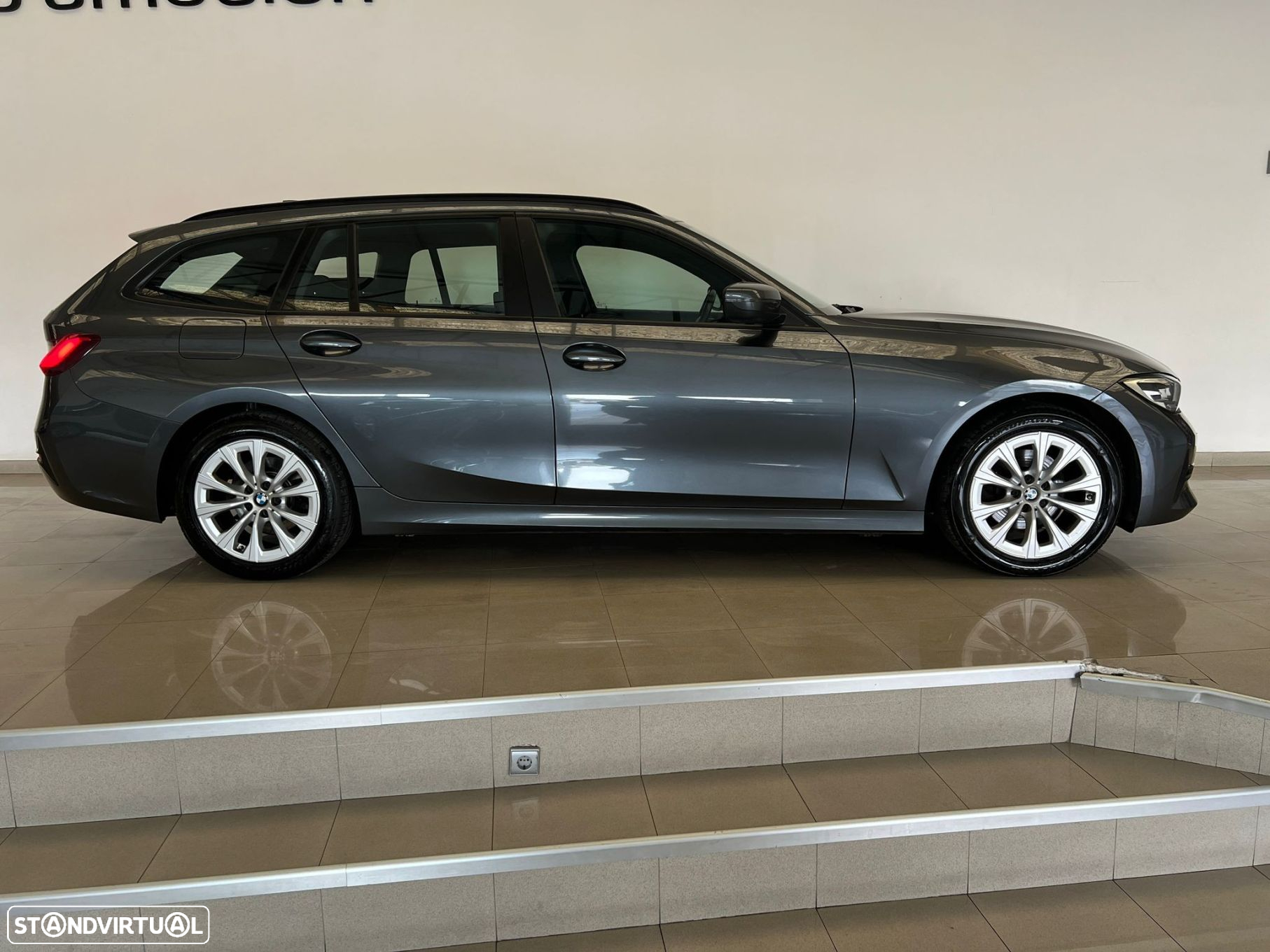 BMW 320 d Touring Line Sport - 9