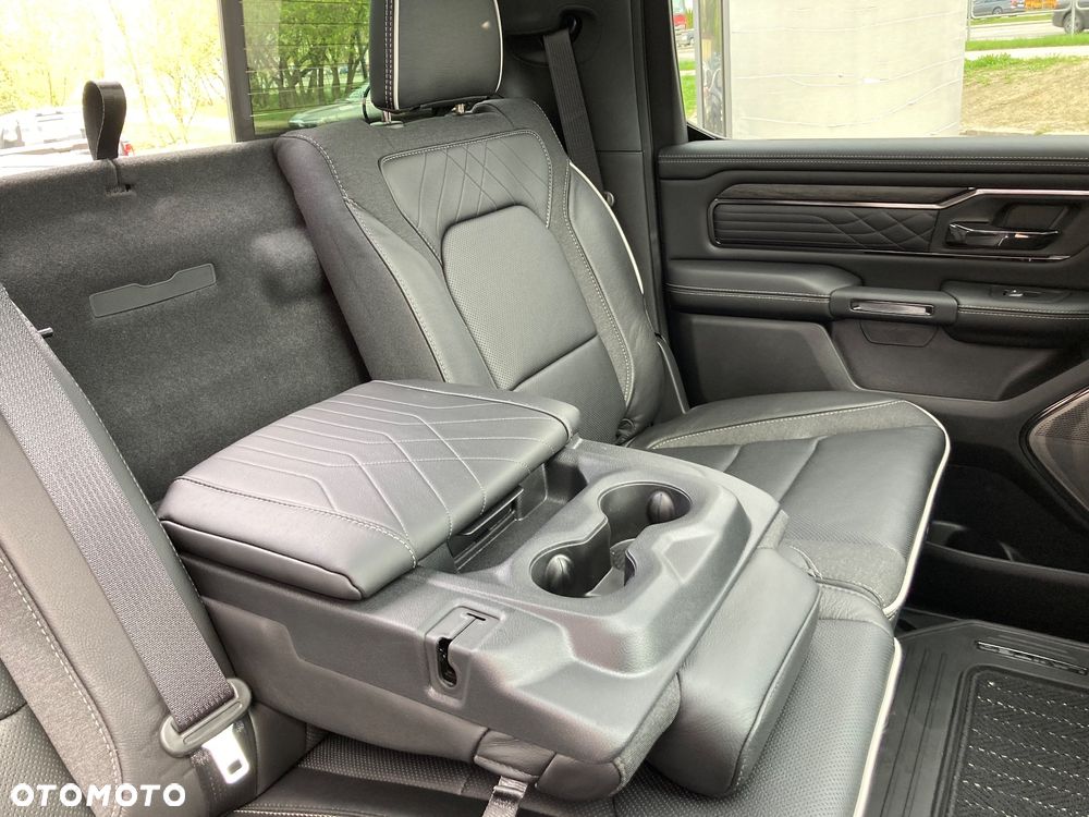 RAM 1500 - 20