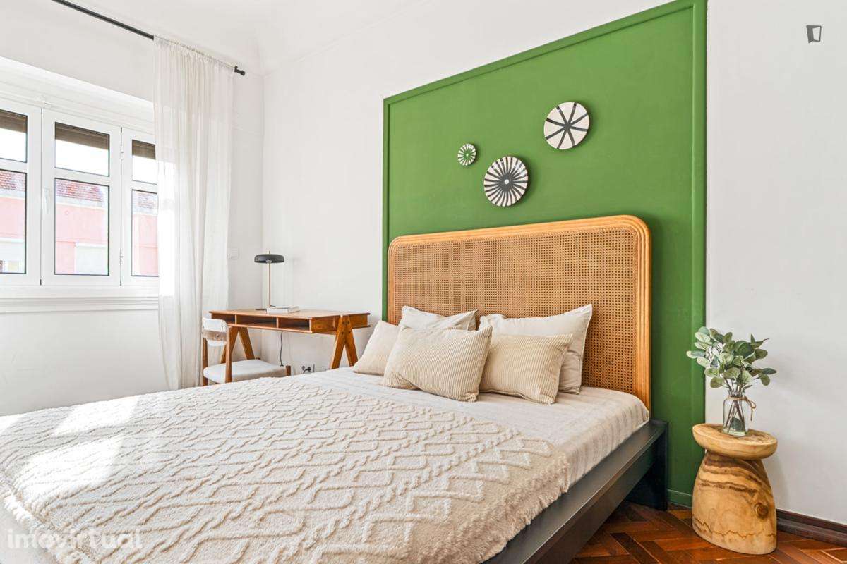 Quarto - localizado em Marquês de Pombal Lisbon - Grande imagem: 2/29