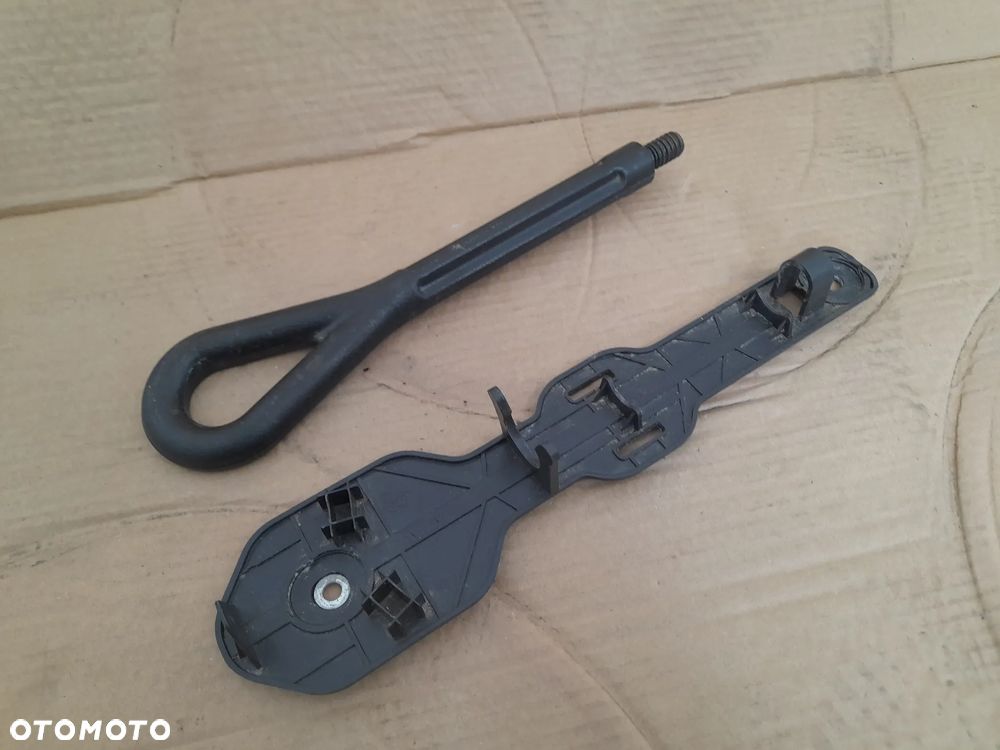 Ucho holownicze hak Ford Transit BK31-19B537-AE - 2