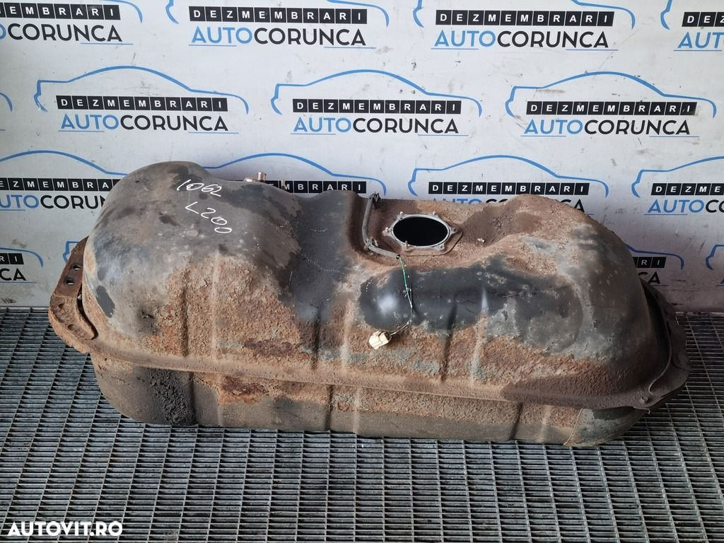Rezervor combustibil Mitsubishi L200 Facelift 2.5 Diesel 2010 - 2015 4D56 SUV 4 Usi (1062) - 4