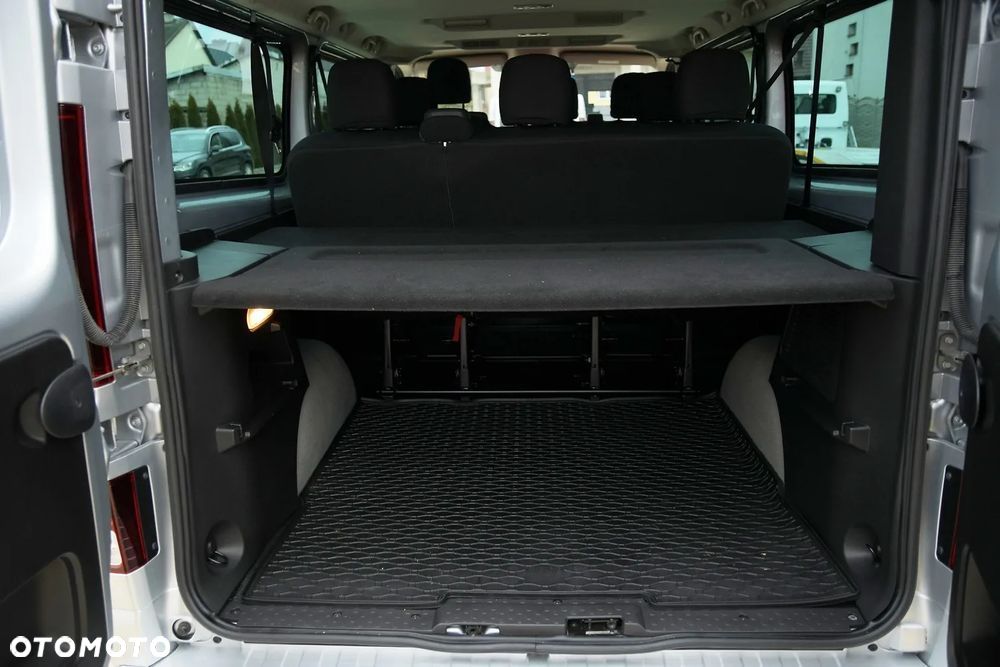 Renault Trafic - 17