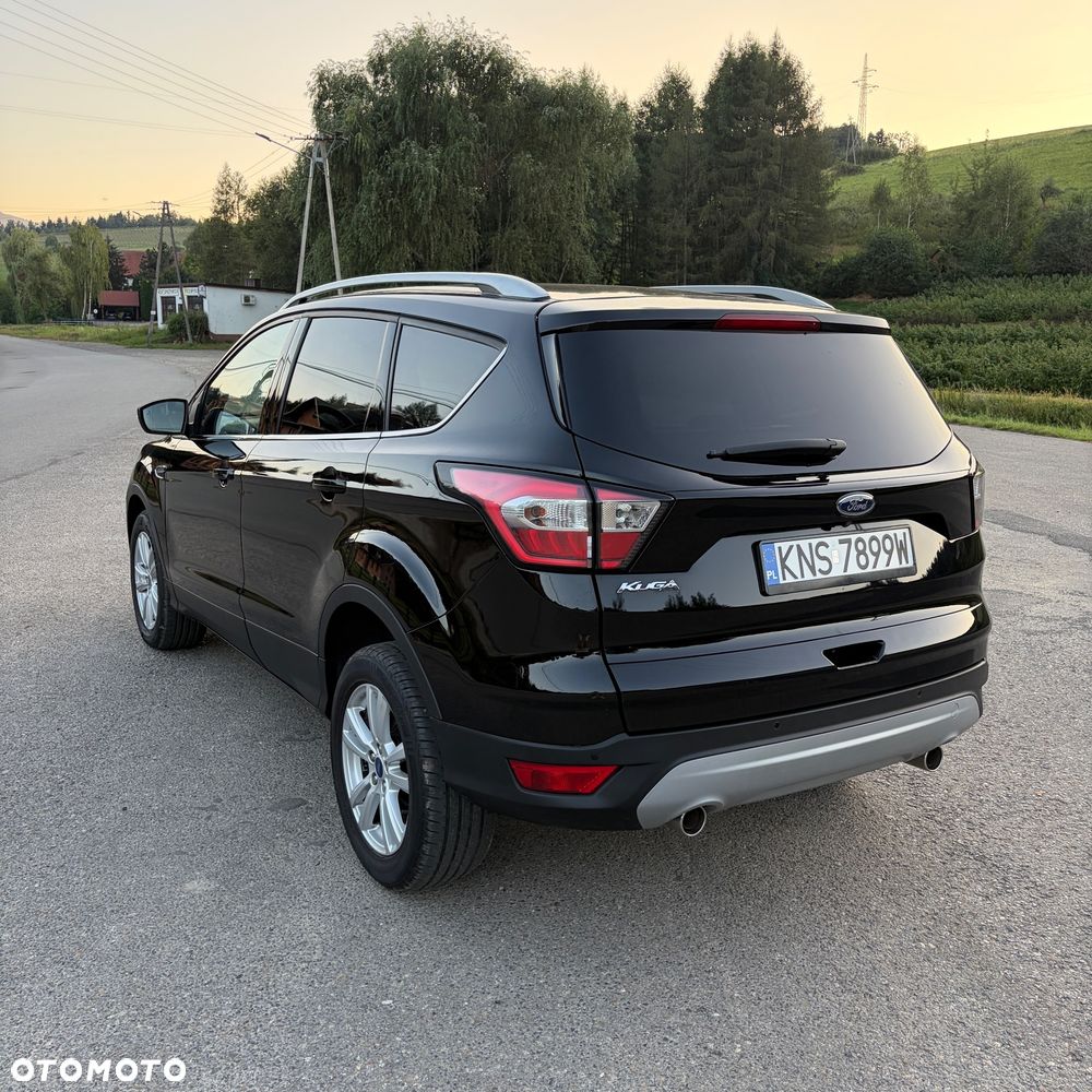 Ford Kuga 2.0 TDCi 2x4 Titanium - 5