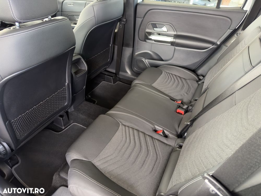 Mercedes-Benz GLB 220 4MATIC 8G-DCT Progressive Advanced - 13