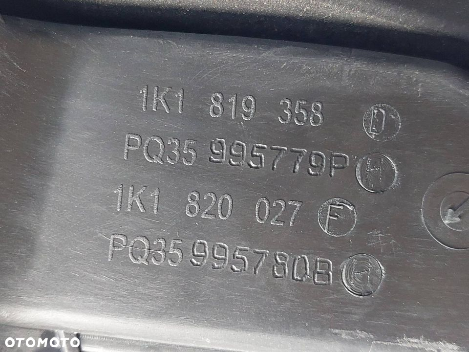 OBUDOWA NAGRZEWNICY SKODA OCTAVIA II EU - 15
