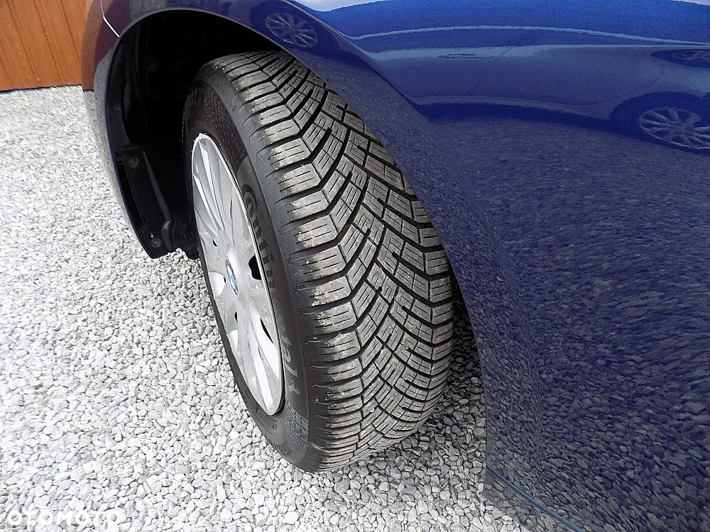 BMW Seria 3 316d Touring - 25