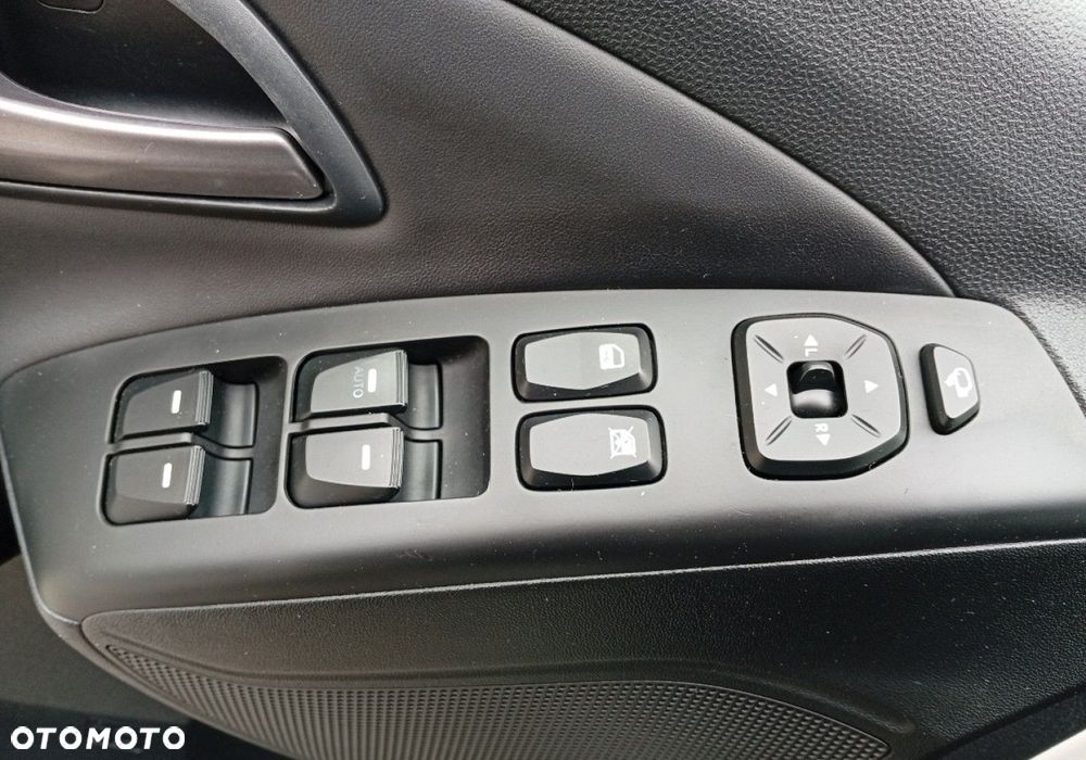 Hyundai ix35 - 21