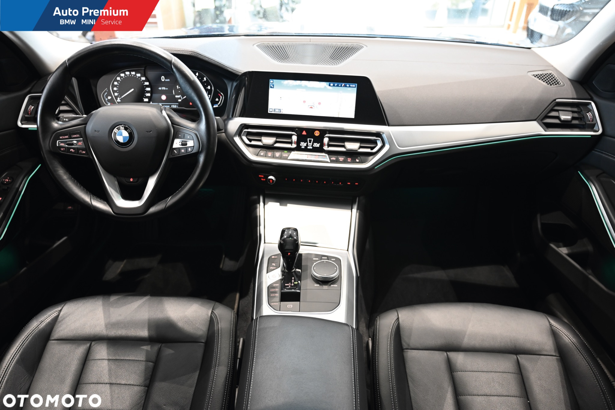 BMW Seria 3 330i Luxury Line - 8