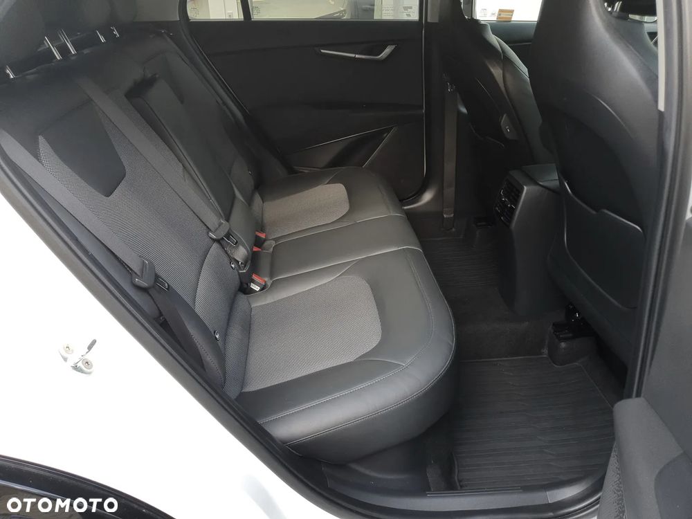 Kia Niro 1.6 GDI Hybrid Business Line - 10