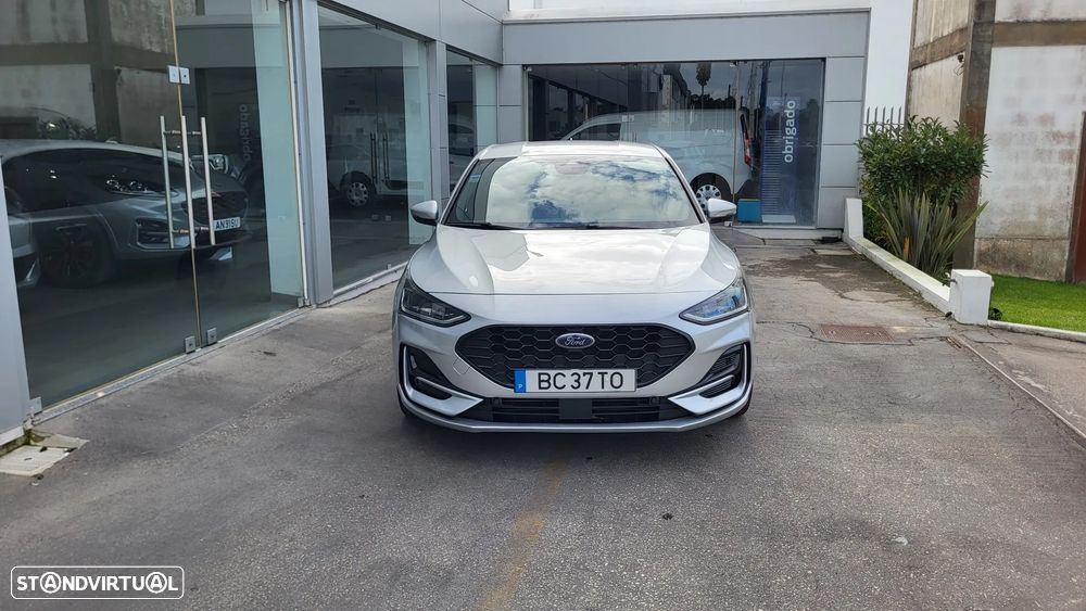 Ford Focus 1.0 EcoBoost MHEV ST-Line X - 15