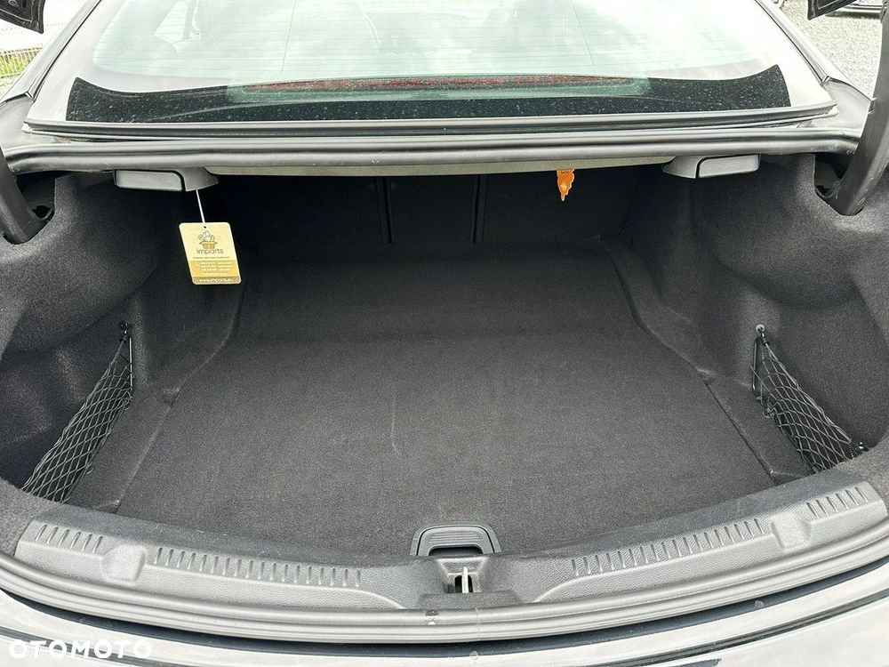 Mercedes-Benz Klasa E 220 d Coupe 9G-TRONIC AMG Line - 38