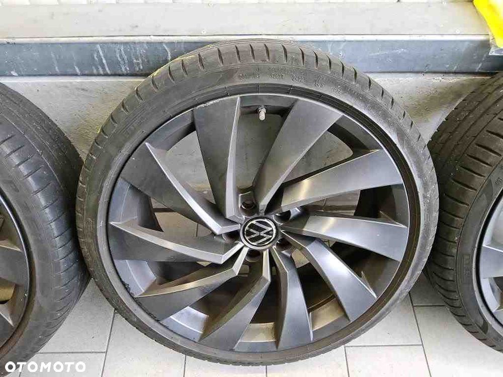 Volkswagen Arteon 2.0 TDI SCR 4Motion DSG R-Line - 2