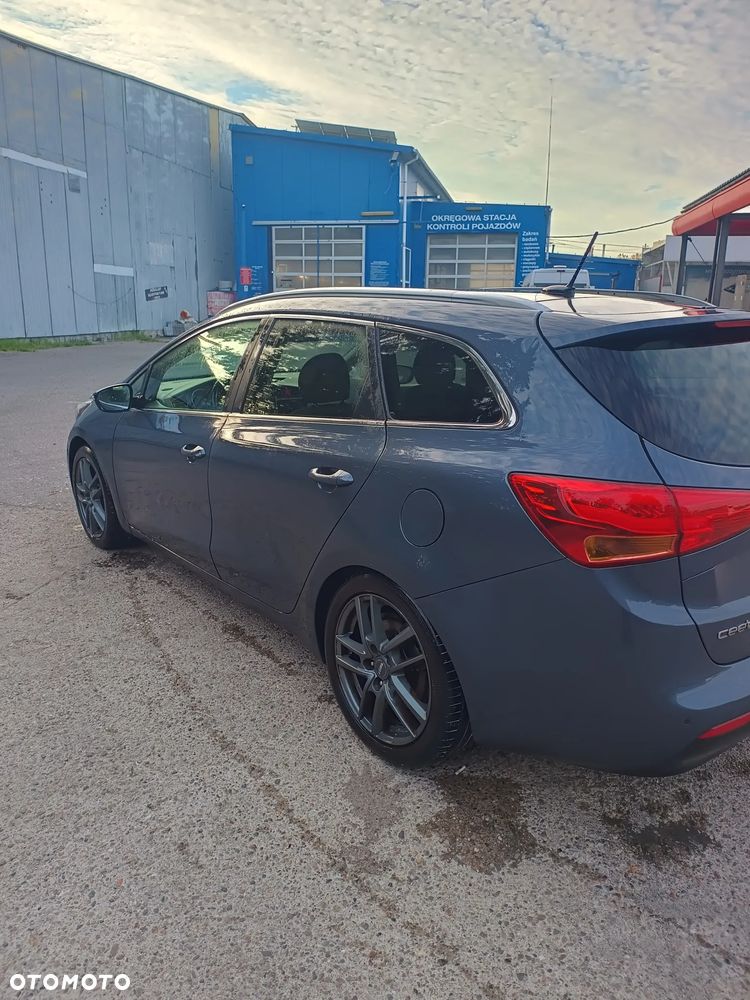 Kia Ceed 1.6 GDI XL - 4
