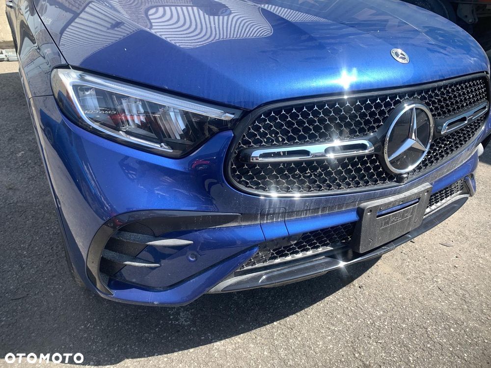 Mercedes-Benz GLC 300 mHEV 4-Matic AMG Line - 12