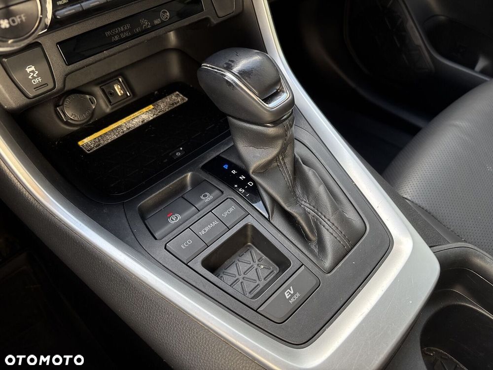 Toyota RAV4 2.5 Hybrid Comfort 4x2 - 18