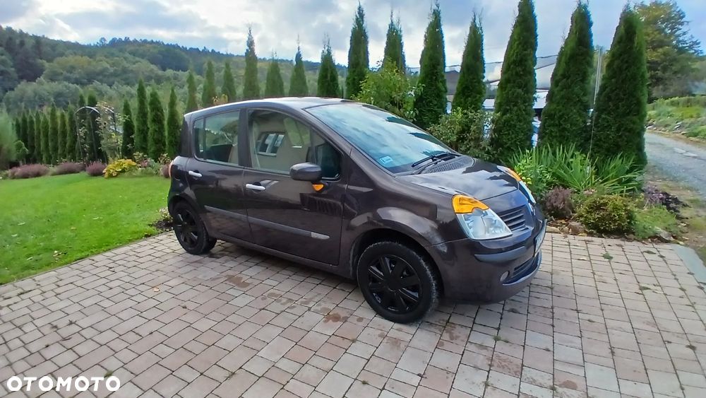 Renault Modus - 10