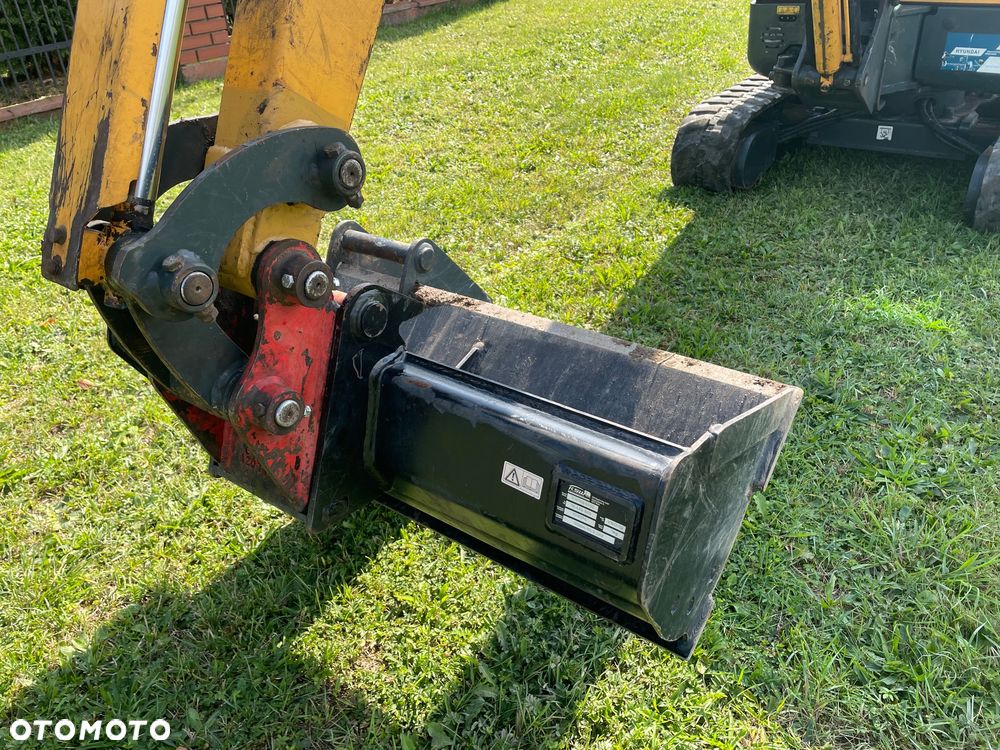 Hyundai Robex  R18-9 - 7