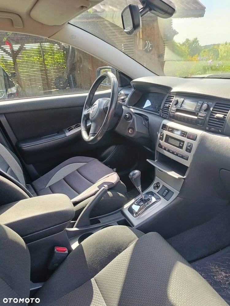 Toyota Corolla 1.4 D-4D Terra MM - 13