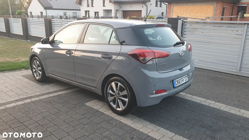 Hyundai i20 1.2 Intro Edition - 6