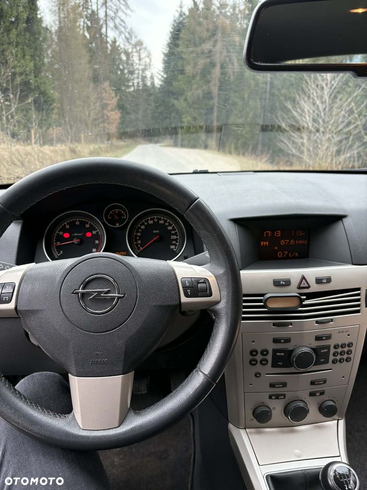 Opel Astra 1.6 - 21