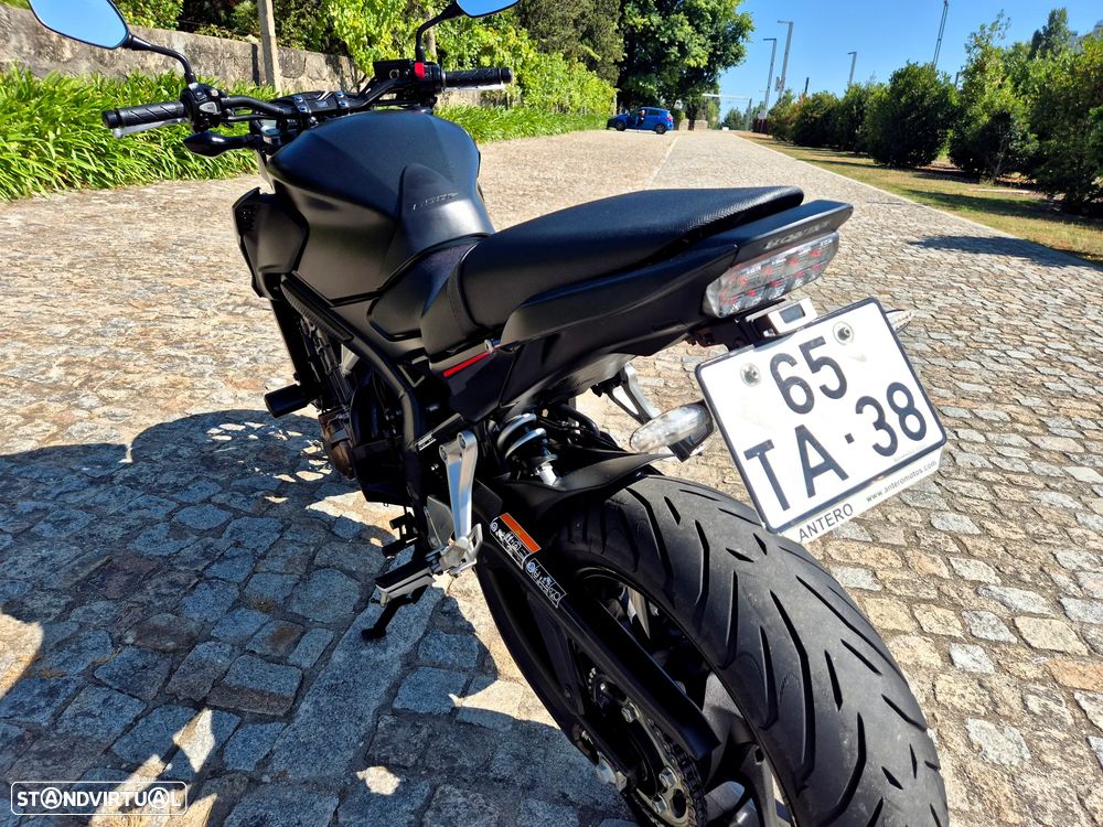 Honda CB 650F - 14