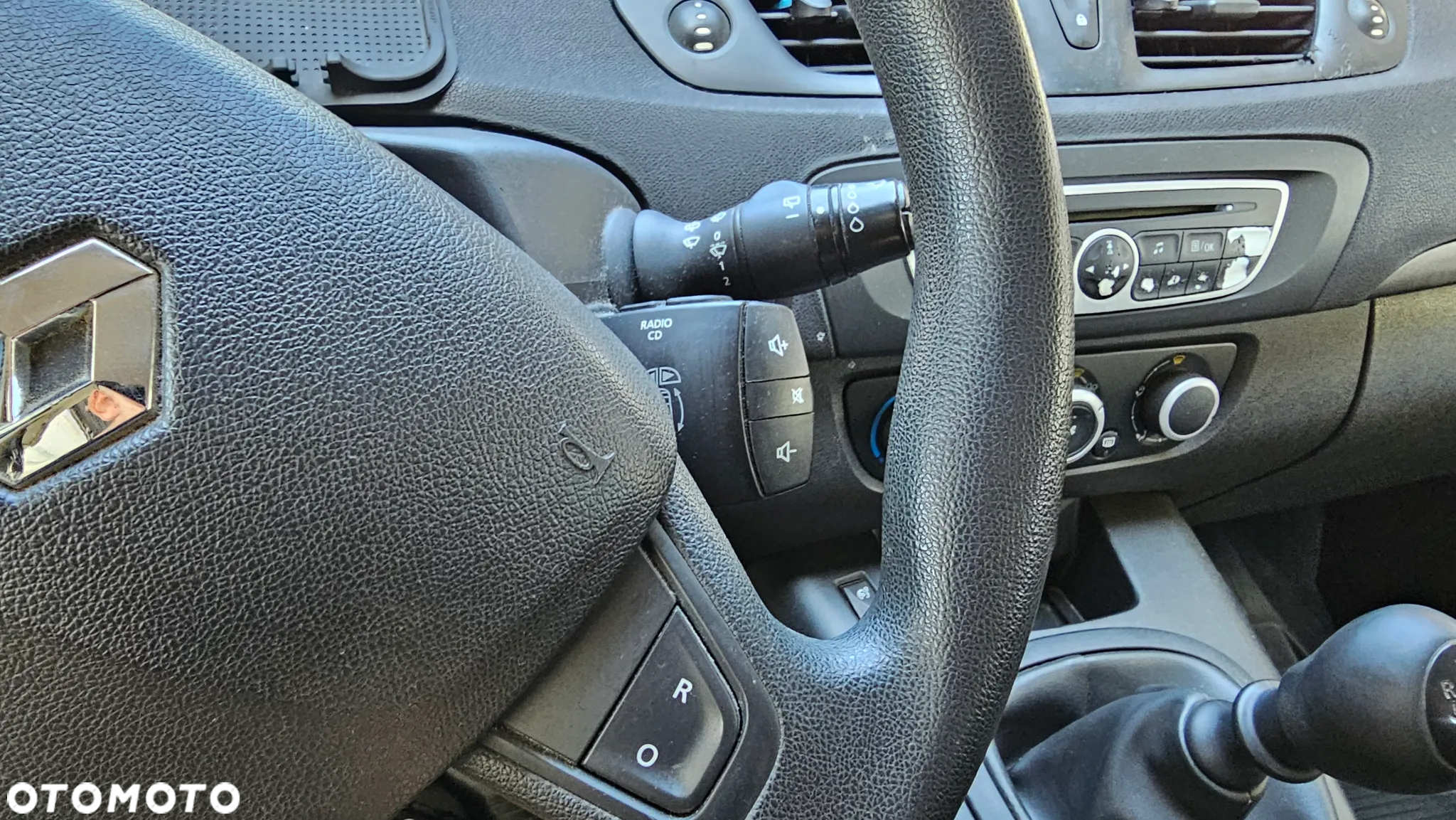 Renault Scenic - 12