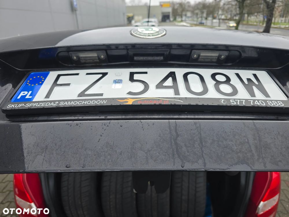 Skoda Fabia 1.2 HTP FAMILY - 13