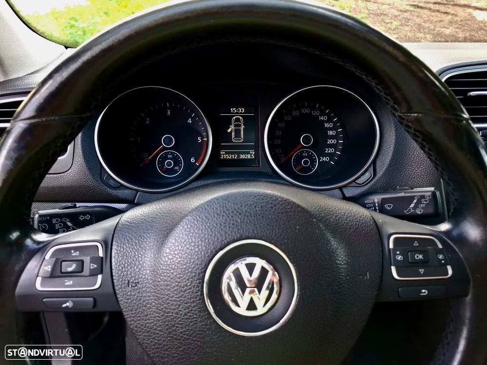 VW Golf Variant 1.6 TDi Confortline - 17