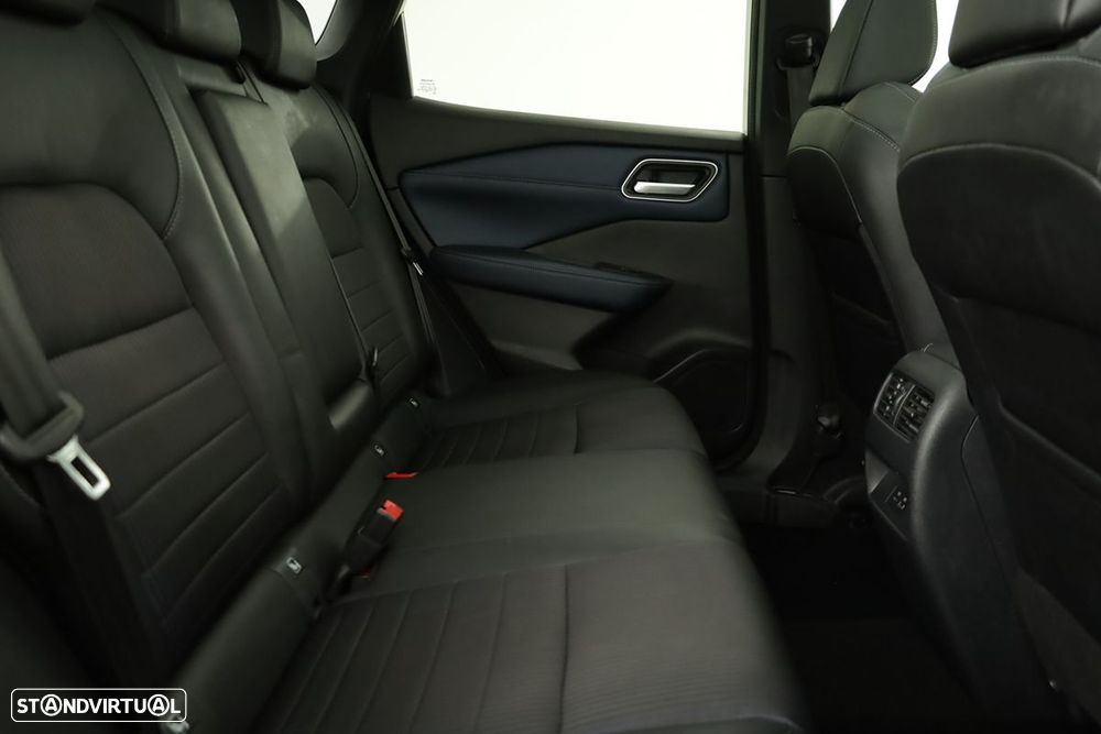 Nissan Qashqai 1.3 DIG-T Tekna+ Xtronic - 23