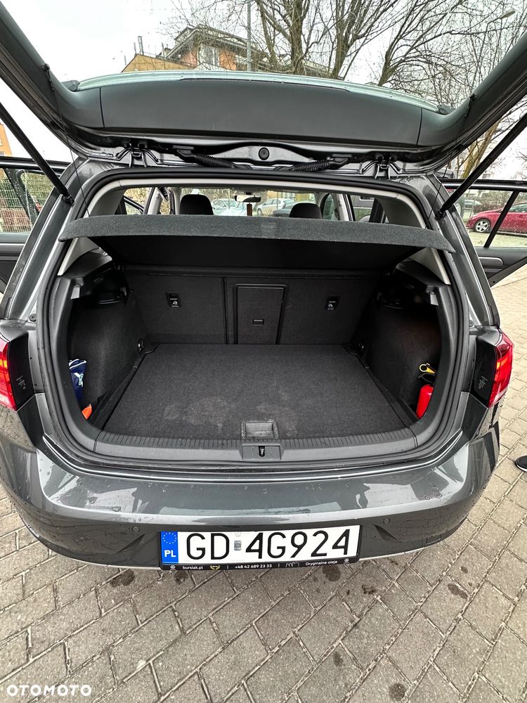 Volkswagen Golf 1.5 TSI BMT Comfortline - 14