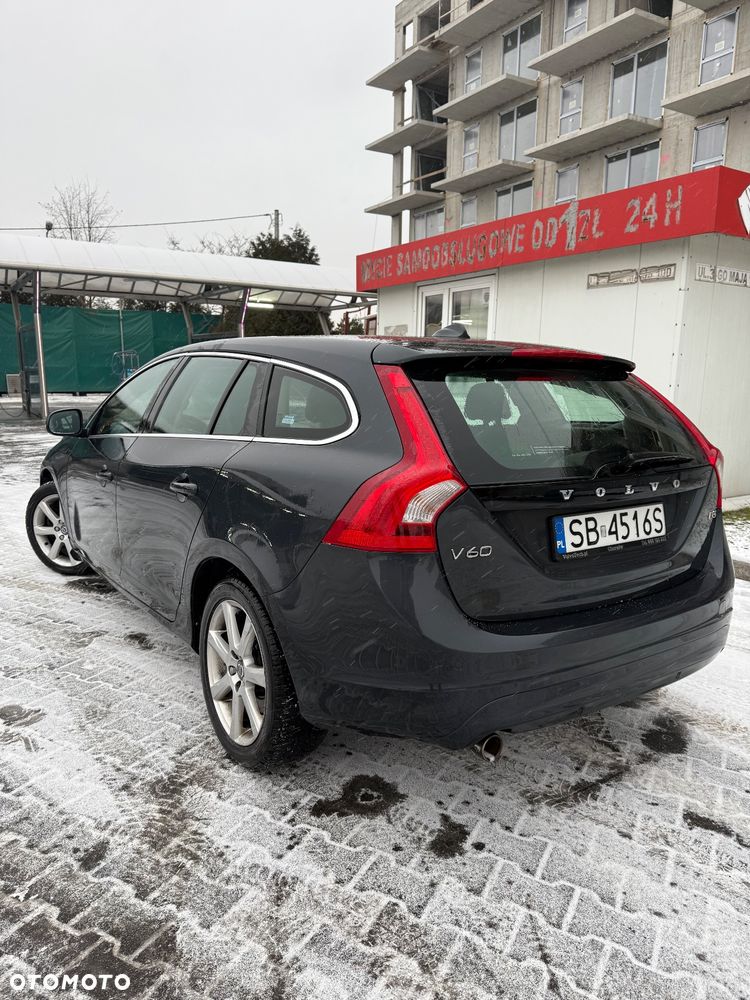 Volvo V60 D3 Drive-E Dynamic Edition (Kinetic) - 7