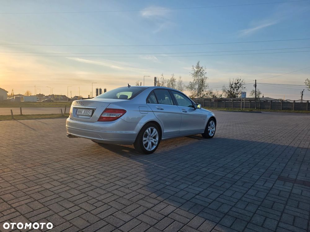 Mercedes-Benz Klasa C 220 CDI 7G-TRONIC Avantgarde Edition - 7